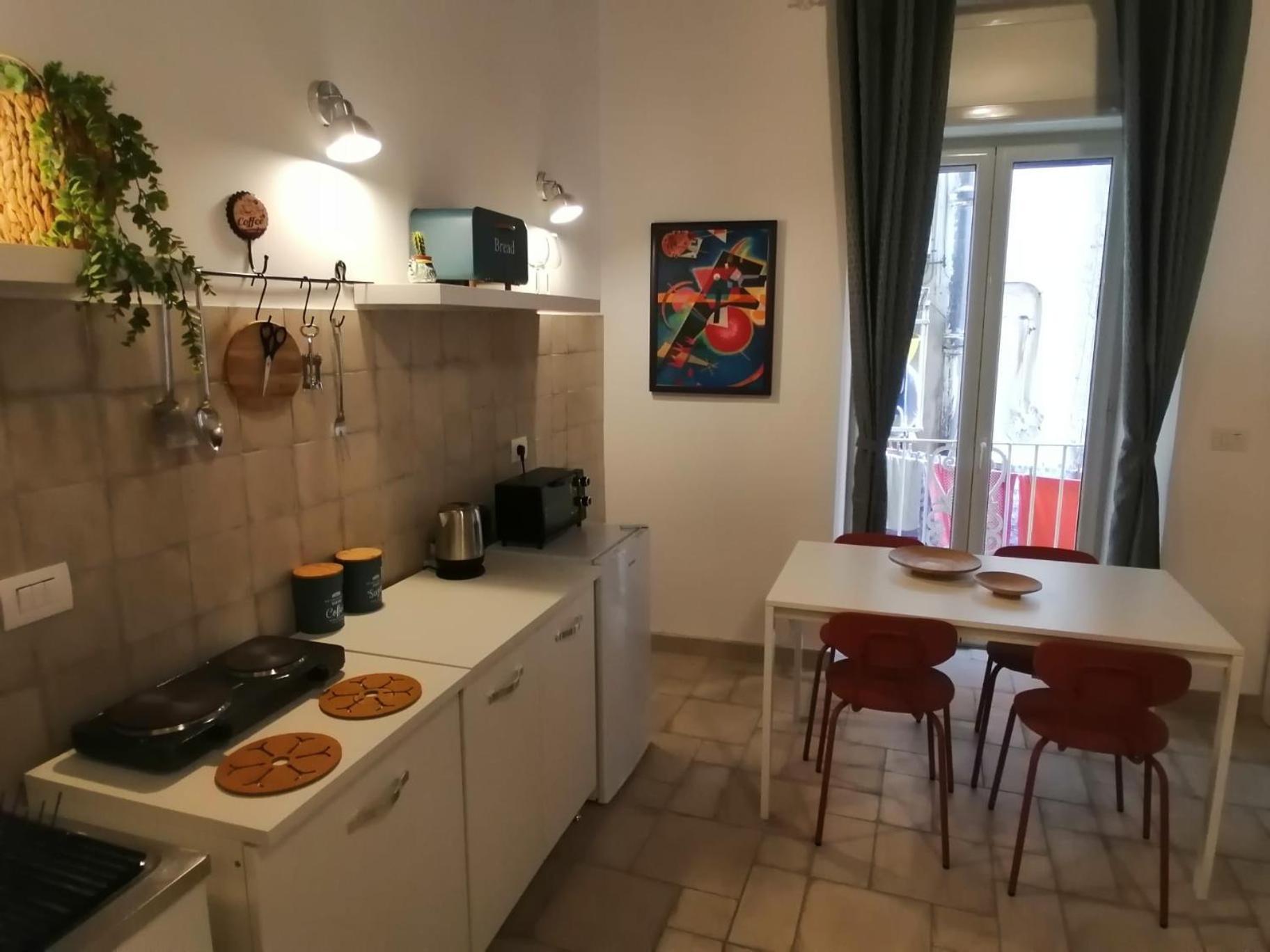 Il Vicoletto Sul Castello Apartment Naples Exterior photo